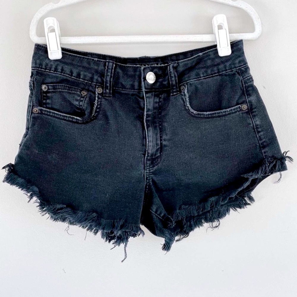 AEO • Black Distressed High Rise Festival Cutoff Fringe Denim Jean Shorts Sz 8